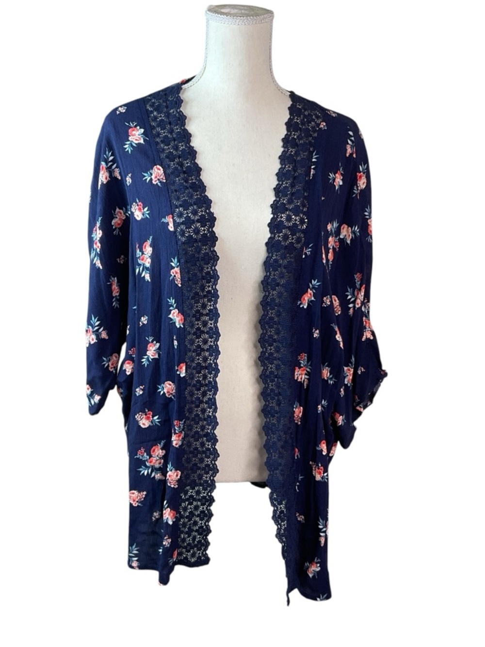 Navy Floral Lace-Trim Open Cardigan - Women's kimono L